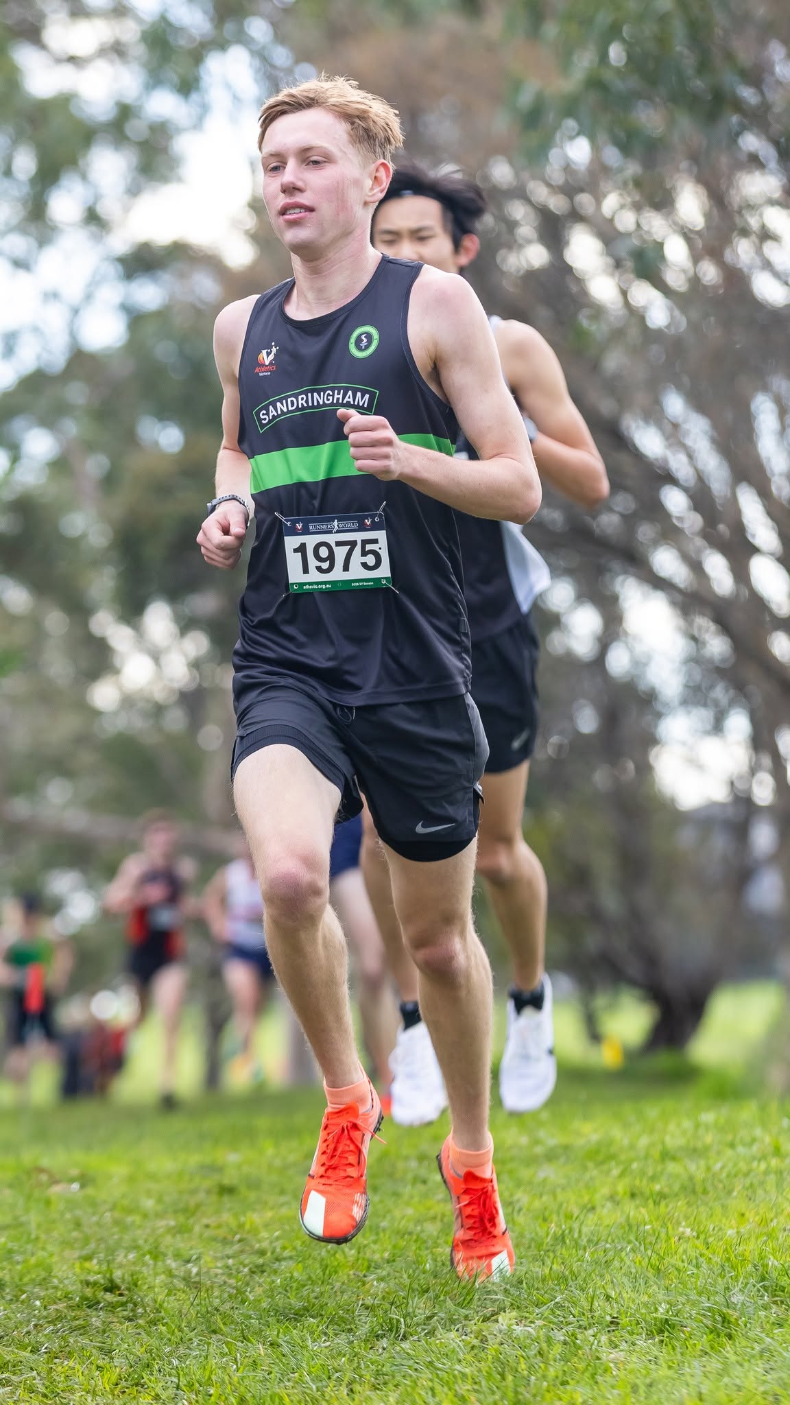 Sandy runner in the Male Open 10km at Bundoora, XCR Round 6