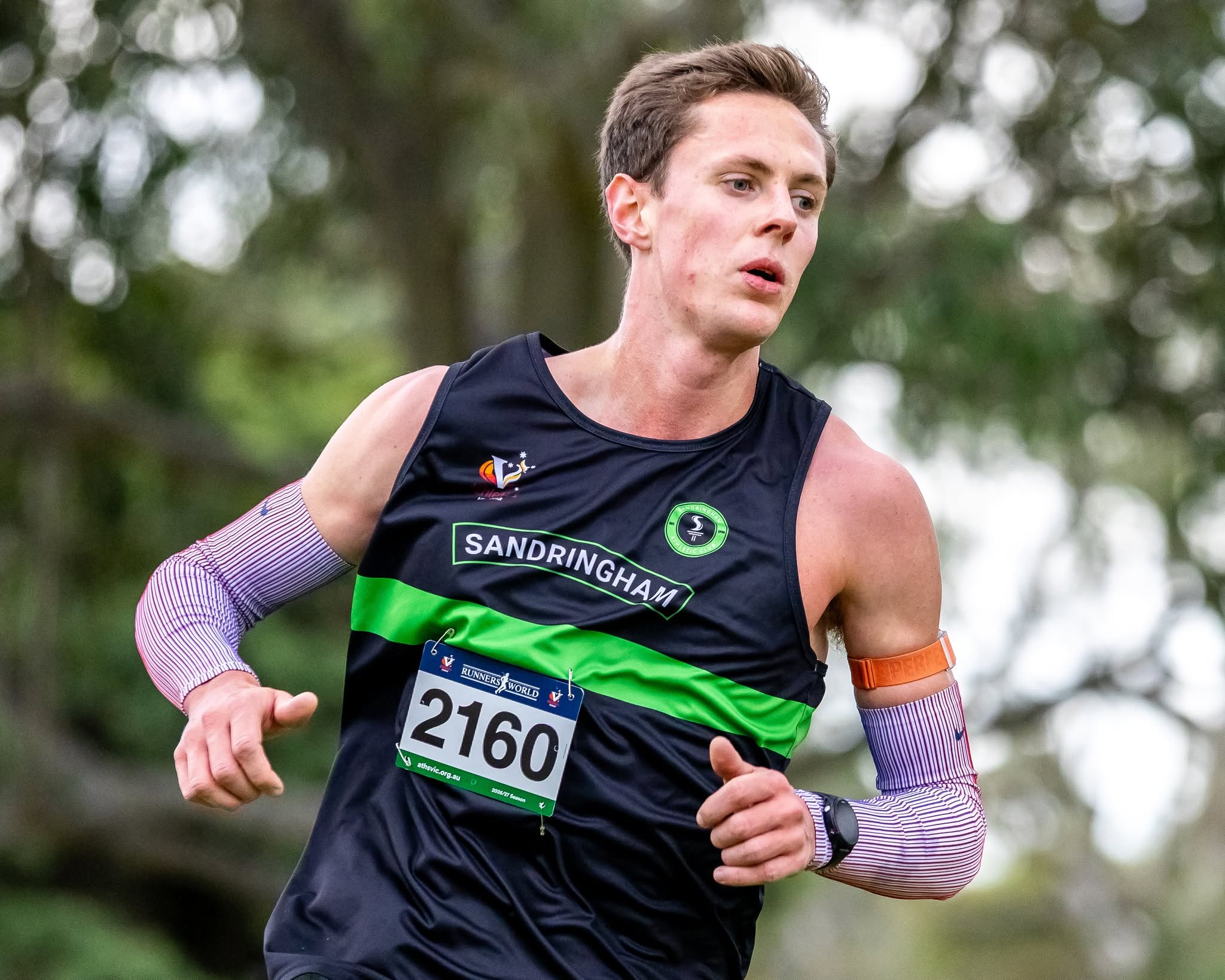 Sandy runner in the Male Open 10km at Bundoora